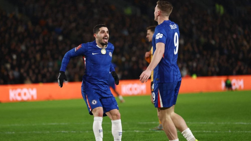 ″Chelsea″ ar Pedru ″hat-trick″ droši iesoļo FA kausa nākamajā kārtā