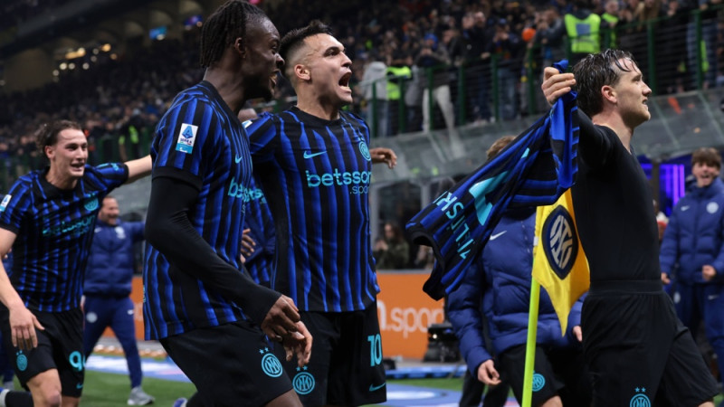 Zieļinskis galotnē izrauj ''Inter'' uzvaru Derby d'Italia pār ''Juventus''