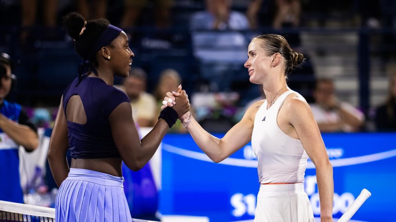 Svitoļina smagā cīņā apspēlē Gofu, arī Pegula tiek Dubaijas "WTA 1000" finālā