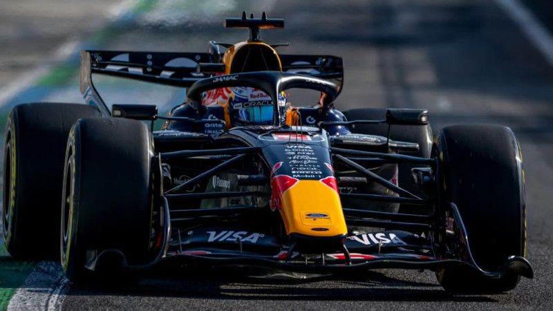 Verstapens: "Faniem šosezon būs grūtāk sekot līdzi F1 sacīkstēm"