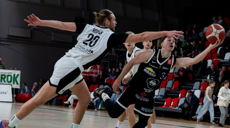 Polijā zaudē arī Latvijas kausa ieguvēja Valmiera un izstājas ENBL 1/8 finālā