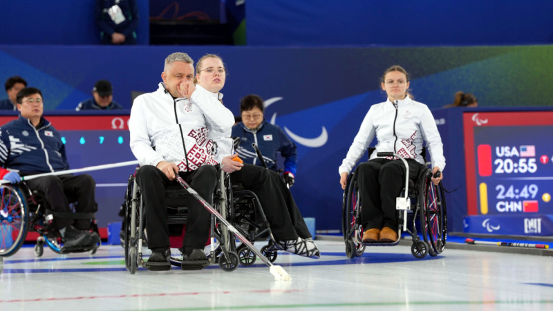 Latvijai sāpīgs zaudējums pirmajā ratiņkērlinga jaukto komandu spēlē