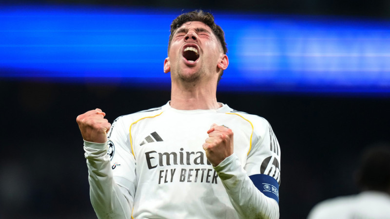 Valverdes hat-trick atnes drošu pārsvaru "Real Madrid", Hviča sarūgtina "Chelsea", "Bodø" turpina pārsteigt