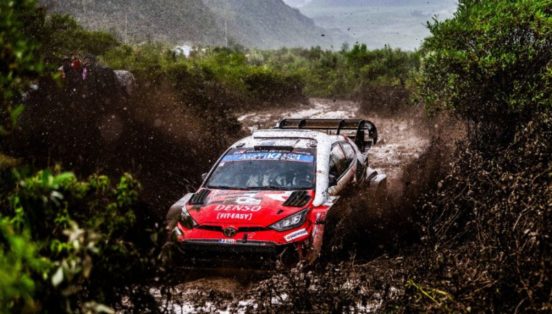 Pēc dramatiskās Kenijas WRC pirmās dienas līderis Solbergs