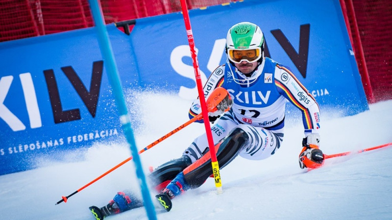SKILV kausā Itālijā uzvaras slalomā itālim un vācietei, Latvijas junioru čempions Prancāns