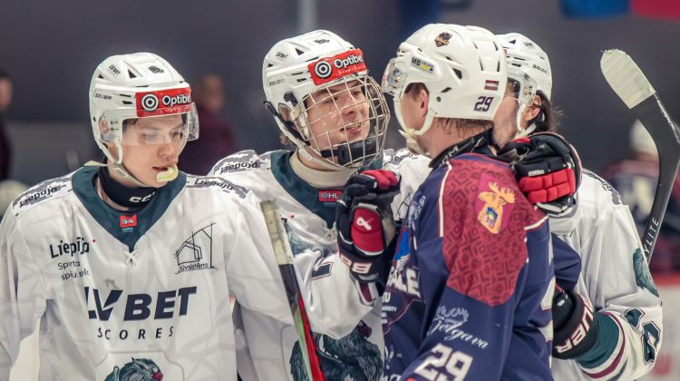 "Zemgale"/LBTU rāda raksturu izbraukumā un panāk pusfināla septīto spēli