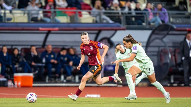 Latvijas futbolistes PK kvalifikācijā sausā piekāpjas varenajai Portugālei