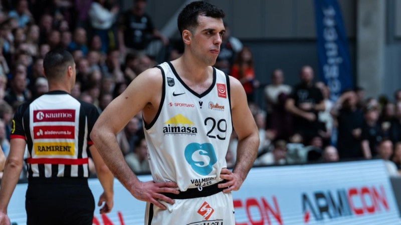 Pajičs no Latvijas čempionvienības pārceļas pie Mārtiņa Gulbja
