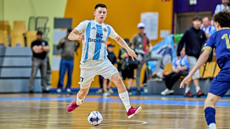 ''Riga'' ceturto gadu pēc kārtas triumfē Latvijas telpu futbola čempionātā