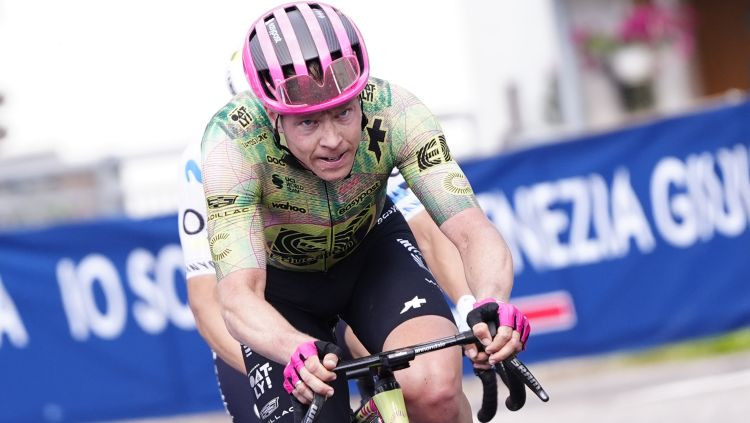 "Giro d'Italia" posmā uzvar vēl viens dānis, bet Vingegors saglabā pārsvaru kopvērtējumā