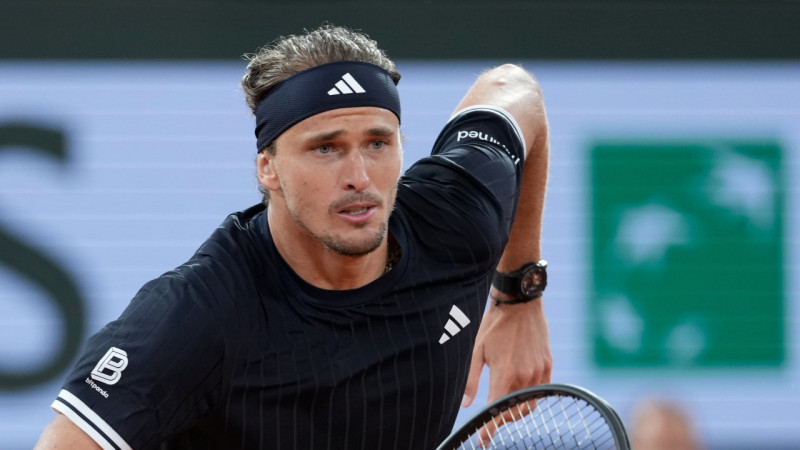 Zverevs droši sasniedz "French Open" pusfinālu