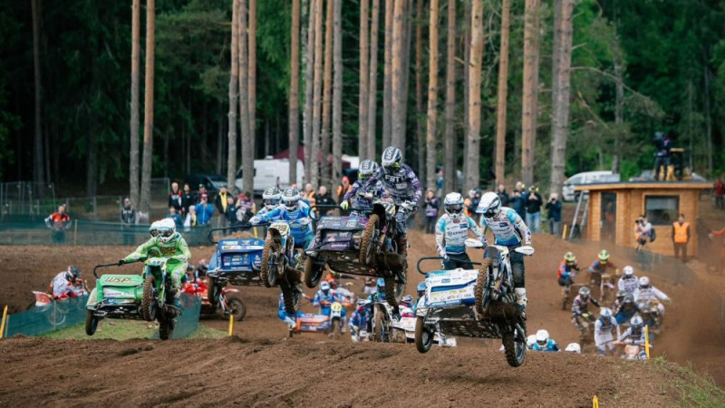 Blakusvāģu motokrosa PČ posmā Igaunijā sestajā vietā Normaks/Dukulis