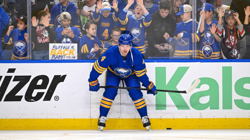 "Blackhawks" neriskē draftā un ceturto izvēli iemaina pret Bairamu