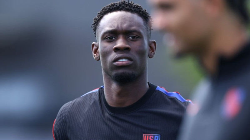 UEFA asi kritizē lēmumu atsaukt Balogana diskvalifikāciju
