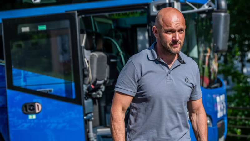 Morozs raksturo Eirokausu pretinieku: "Viņiem asinīs ir agresivitāte"