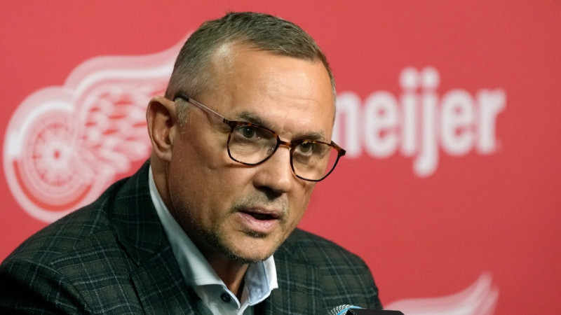 Kapteinis pieprasa aizmainīšanu, visas sezonas bez playoff: Aizermens paliek bez ĢM krēsla