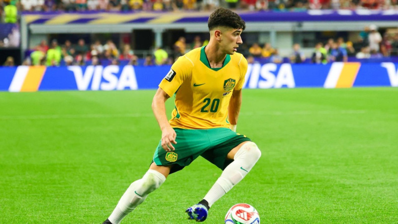 Austrālijas izlases futbolists pieķerts pie stūres narkotiku reibumā