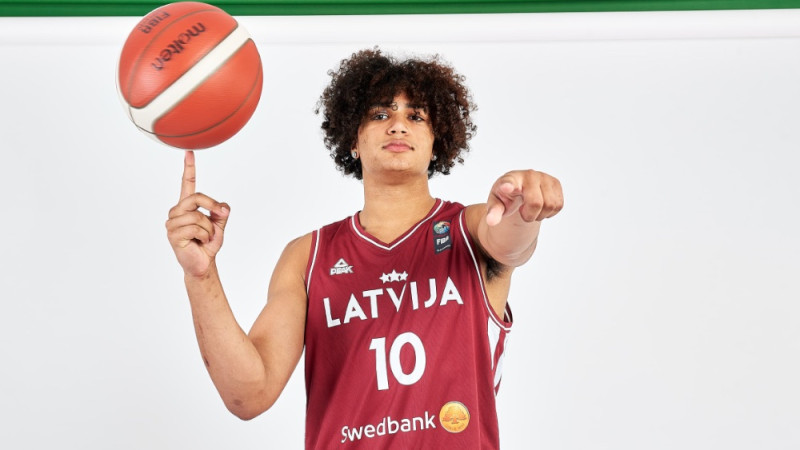 Latvijas U16 basketbols turpina: tika galā ar Itāliju un Turciju, tagad priekšā Čehija
