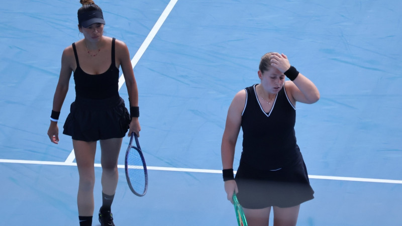 Ostapenko/Šei zaudē Sinsinati pusfinālā