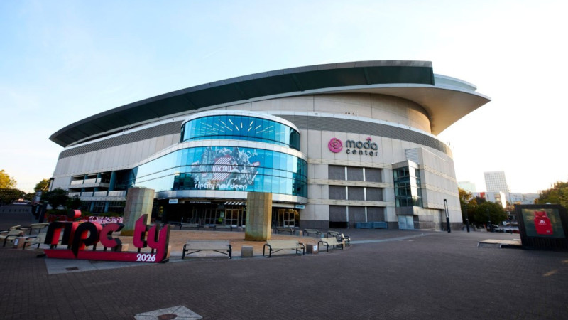 "Trail Blazers" no rīta nolīgst komentētāju, bet vakarā jau atlaiž
