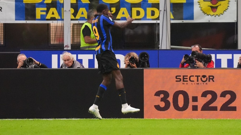"Inter" turpina bez zaudējumiem un apspēlē Šita bijušo komandu